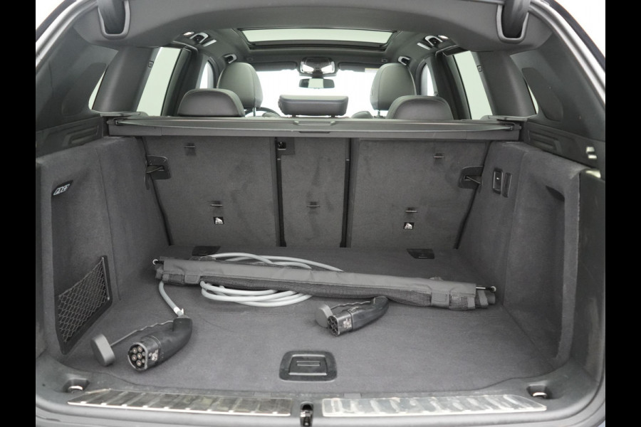 BMW iX3 M Sport 80 kWh 286pk Dealer O.H. | Trekhaak Af Fabriek | Panodak | Head Up | Adaptive Cruise | 360 Camera | Adaptief Onderstel | Harman / Kardon | Lederen Sportstoelen Memory & Verwarmd | Keyless | Blis | Apple Carplay | Sfeerverlichting | Navigatie | DAB | 20"L.M |