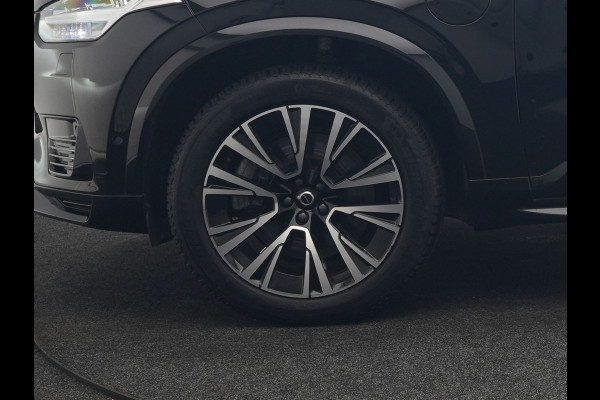 Volvo XC90 T8 Recharge AWD Plus Dark 7Persoons LONG RANGE PHEV 455pk Dealer O.H. | Trekhaak Af Fabriek | Panodak | Adaptive Cruise | 360 Camera | Harman / Kardon | Lederen Sportstoelen Memory & Verwarmd | Stuur Verwarmd | Google Assistent | Apple Carplay | Keyless | Plug In Hybrid |
