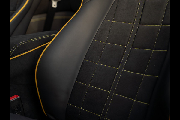 Ferrari Portofino M 3.9 V8 | VERWACHT | Blu America! | Pass. display | Veel alcantara! | Carbon interieur