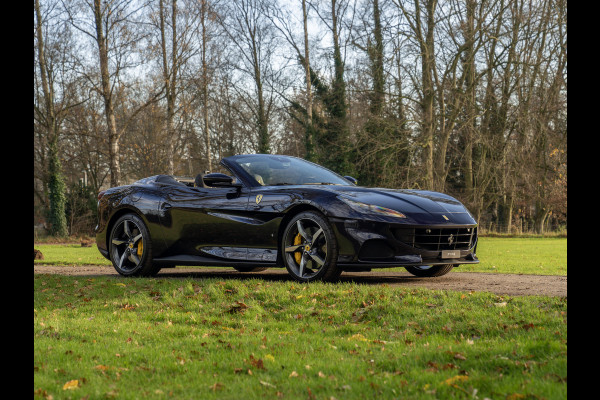 Ferrari Portofino M 3.9 V8 | VERWACHT | Blu America! | Pass. display | Veel alcantara! | Carbon interieur