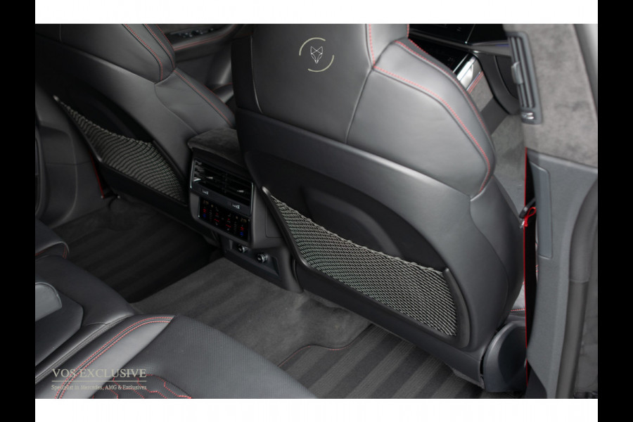 Audi Q8 4.0 TFSI RS Q8 Quattro 700PK URBAN|FULL CARBON|23" Vossen|Ceramic|RS Dynamic|B&O 3D Advanced||ACC|Uitlaatsysteem|Keyless|Softclose|Standkachel|360°