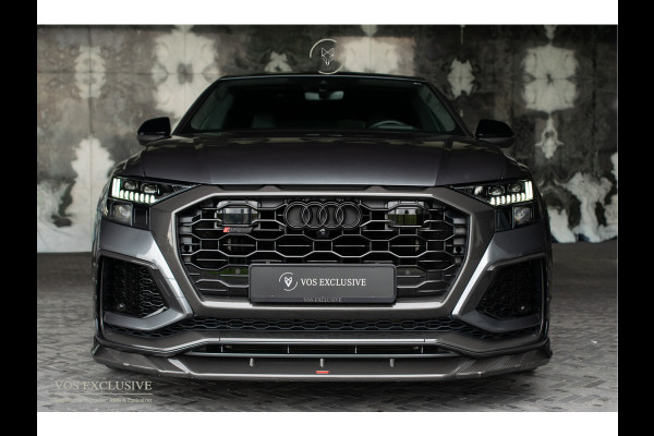 Audi Q8 4.0 TFSI RS Q8 Quattro 700PK URBAN|FULL CARBON|23" Vossen|Ceramic|RS Dynamic|B&O 3D Advanced||ACC|Uitlaatsysteem|Keyless|Softclose|Standkachel|360°