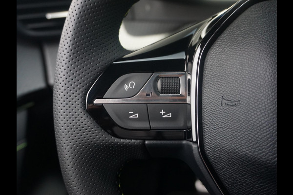 Peugeot 208 1.2 Hybrid 145 e-DCS6 GT Winterpakket