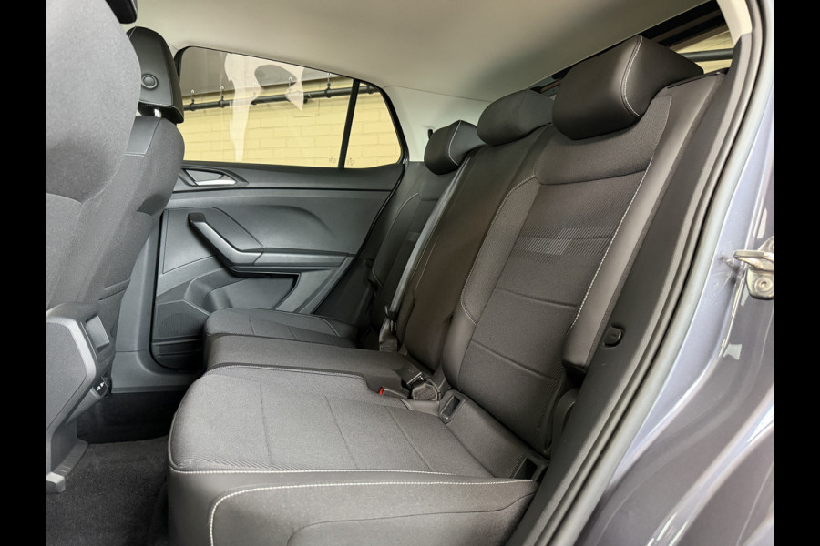 Volkswagen T-Cross 1.5 TSI 150pk ACT DSG Style| Navi | 18" | Camera | Keyless | Carplay | Stoelverwarming | Led | ACC | 100% Dealer Onderhouden!