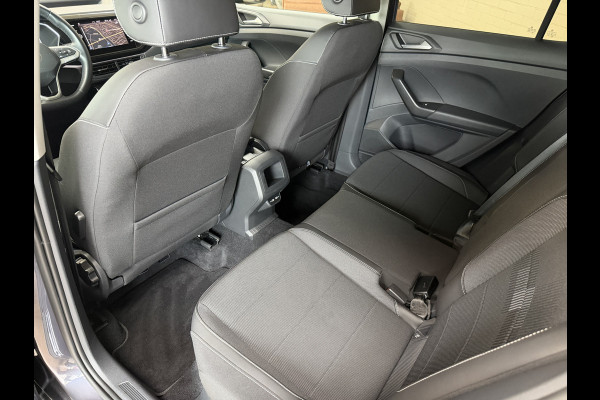 Volkswagen T-Cross 1.5 TSI 150pk ACT DSG Style| Navi | 18" | Camera | Keyless | Carplay | Stoelverwarming | Led | ACC | 100% Dealer Onderhouden!