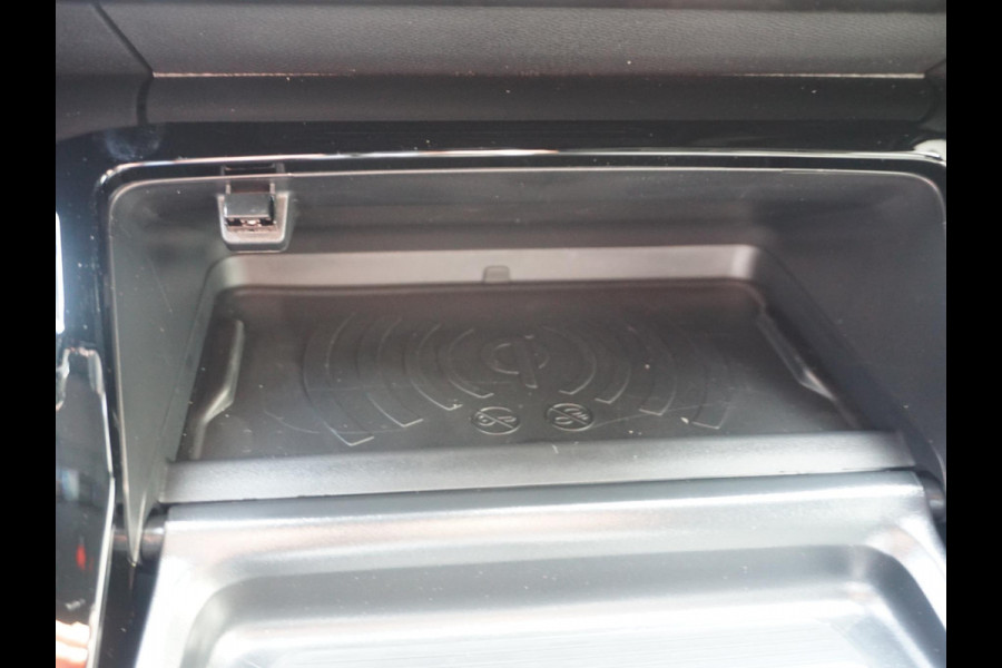 Peugeot e-2008 EV GT Avantage 54 kWh