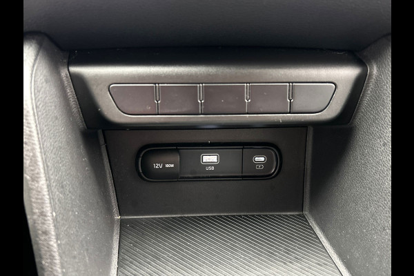 Kia Sportage 1.6 T-GDi MHEV DynamicLine | Carplay | Lane Assist | Camera | Navigatie | Climate/Control |
