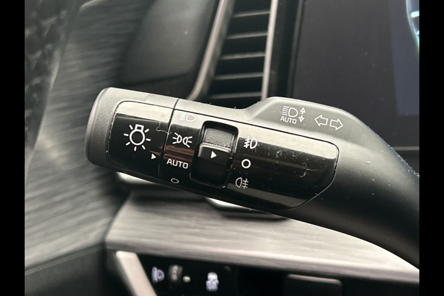 Kia Sportage 1.6 T-GDi MHEV DynamicLine | Carplay | Lane Assist | Camera | Navigatie | Climate/Control |