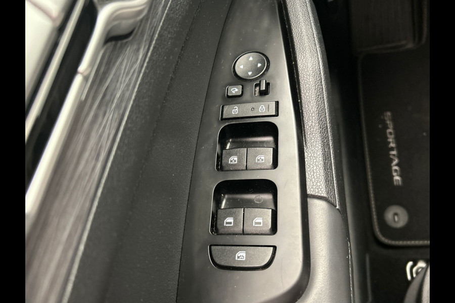Kia Sportage 1.6 T-GDi MHEV DynamicLine | Carplay | Lane Assist | Camera | Navigatie | Climate/Control |