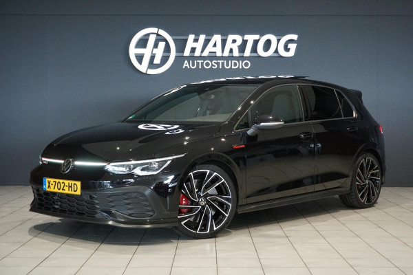 Volkswagen Golf 2.0 TSI GTI Clubsport 300PK + PANORAMADAK / IQ LIGHT / STUURVERWARMING / 19"