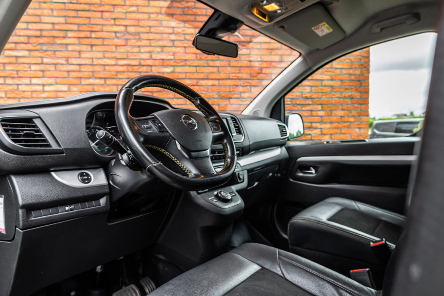 Opel Vivaro 2.0 CDTI L3H1 DC Irmscher Sport | Bi-Xenon | Head-Up | Camera | Navigatie | Lederen bekleding | Stoelverwarming | F1 Flippers | Dodehoek detector | ACC | Nieuwe APK | Orig. NL Auto