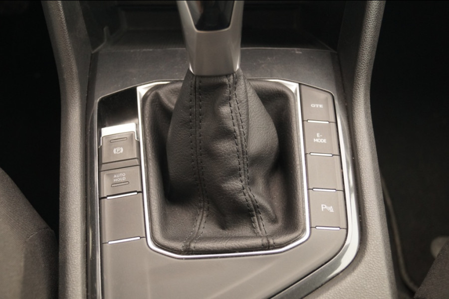 Volkswagen Tiguan 1.4 TSI DSG eHybrid Plug-in Life Edition -SOH95%-NAVI-ECC-