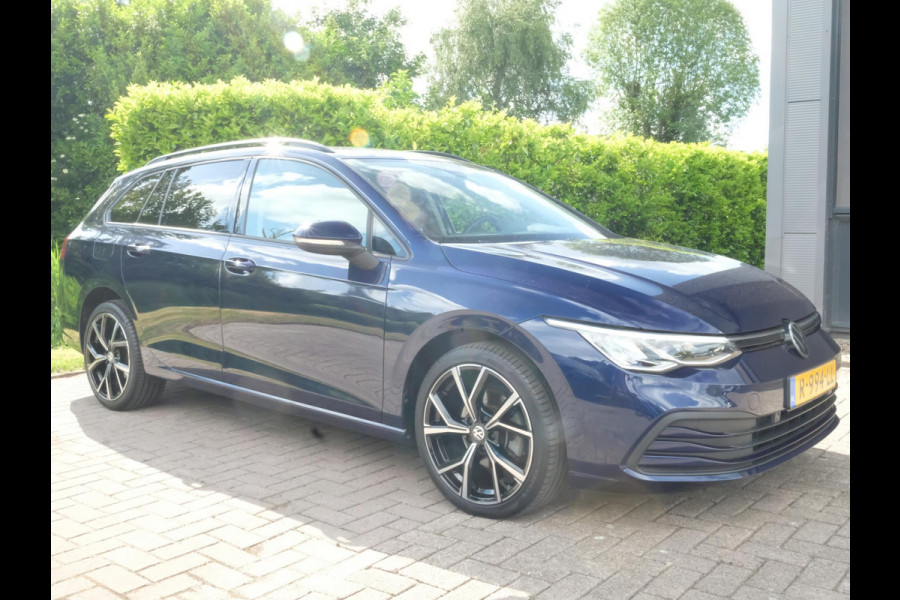 Volkswagen Golf Variant 1.0 TSI Life Business | Adaptieve Cruise | Trekhaak | CarPlay | Stoelverwarming | Elektr. Stoel | Camera |