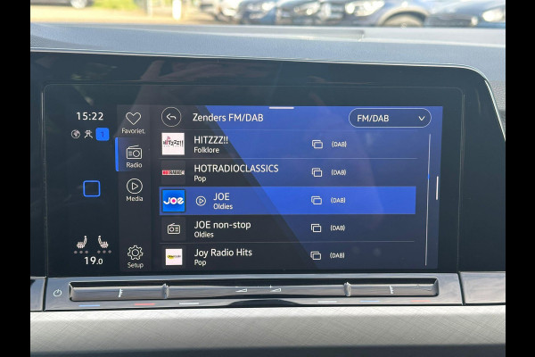 Volkswagen Golf Variant 1.0 TSI Life Business | Adaptieve Cruise | Trekhaak | CarPlay | Stoelverwarming | Elektr. Stoel | Camera |