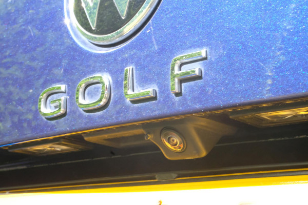 Volkswagen Golf Variant 1.0 TSI Life Business | Adaptieve Cruise | Trekhaak | CarPlay | Stoelverwarming | Elektr. Stoel | Camera |