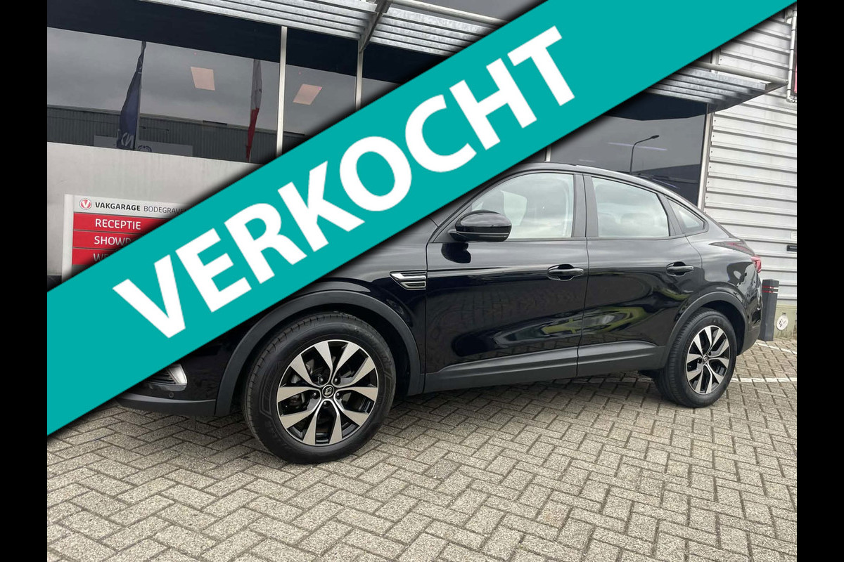 Renault Arkana 1.6 E-Tech Hybrid 145 Zen / camera
