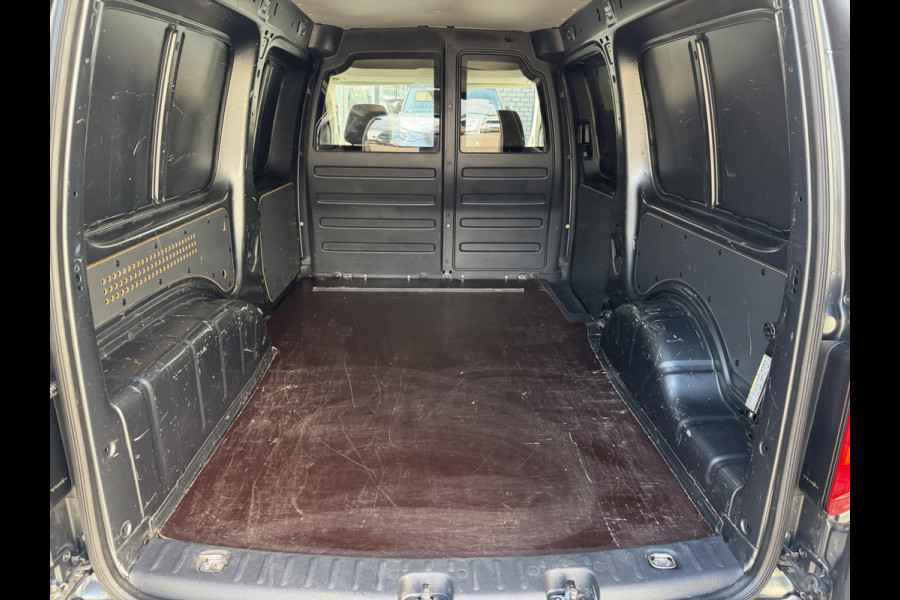 Volkswagen Caddy 2.0 TDI L2H1 BMT Maxi Comfortline / vaste prijs rijklaar € 14.950 ex btw / special edtion! / airco / grijs metallic / navigatie / 18 inch wielen / spoiler / euro 6 / bpm vrij