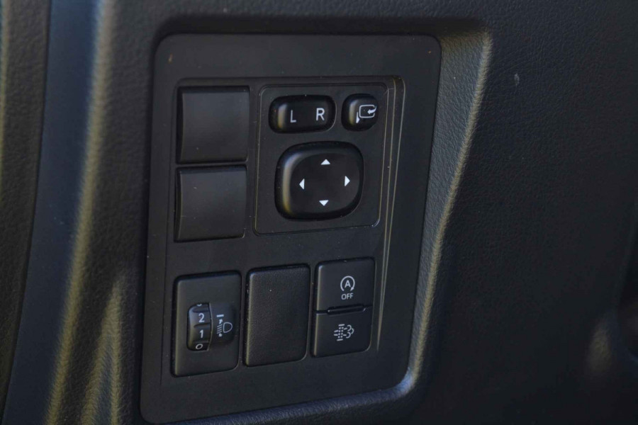 Toyota Land Cruiser 150 2.8 D-4D-F Comfort Blind Van 204 PK