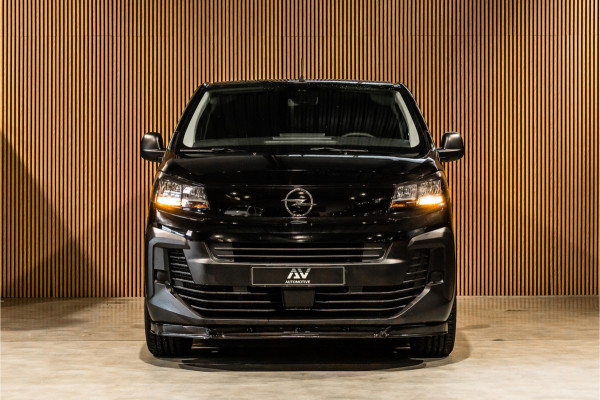 Opel Vivaro 2.0 BlueHdi L3 DC | Dubbel cabine | 6-Zitter | Automaat | Navigatie | Camera | Trekhaak | PDC | Nieuwe APK | Treeplanken | Spoilerkit