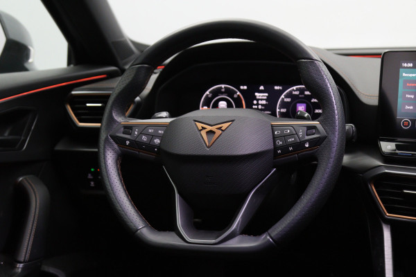 CUPRA Formentor 1.4 TSI 204 PK e-Hybrid Essential, Adap. Cruise Control, LED, Carplay