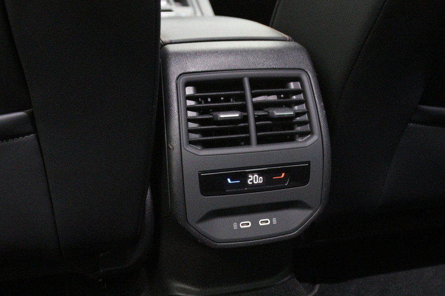 CUPRA Formentor 1.4 TSI 204 PK e-Hybrid Essential, Adap. Cruise Control, LED, Carplay