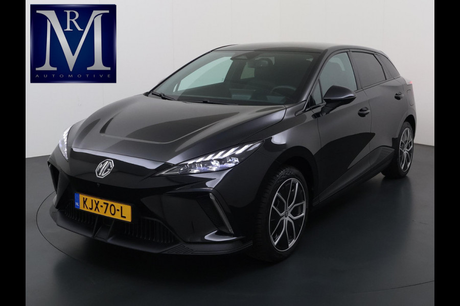 MG Mg4 electric Luxury 64 kWh SOH 95% | 14K KM!! |360 CAMERA| 7 JAAR MG GARANTIE T/M 07-2031| ELEK. STOEL| DODE HOEK SENSOR| STOEL + STUURVERWARMING| ADAPTIVE CRUISE CONTROL