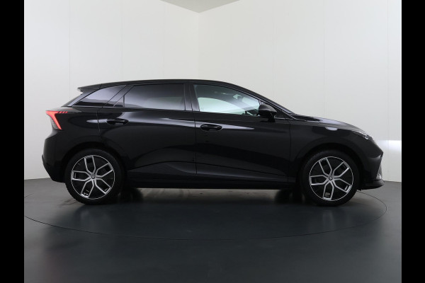 MG Mg4 electric Luxury 64 kWh SOH 95% | 14K KM!! |360 CAMERA| 7 JAAR MG GARANTIE T/M 07-2031| ELEK. STOEL| DODE HOEK SENSOR| STOEL + STUURVERWARMING| ADAPTIVE CRUISE CONTROL