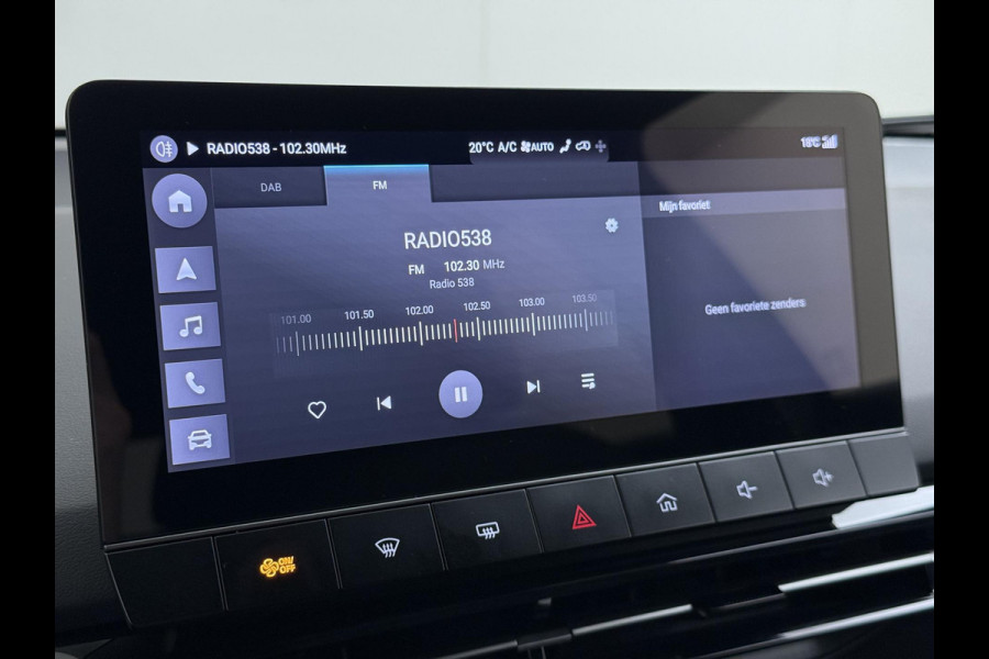 MG Mg4 electric Luxury 64 kWh SOH 95% | 14K KM!! |360 CAMERA| 7 JAAR MG GARANTIE T/M 07-2031| ELEK. STOEL| DODE HOEK SENSOR| STOEL + STUURVERWARMING| ADAPTIVE CRUISE CONTROL