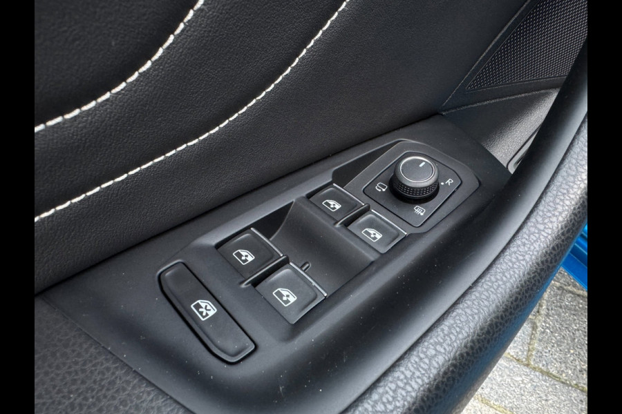 Volkswagen Arteon 1.4 TSI eHybrid Elegance SOH 92,8 %/ STANDK./ ERGOSTOELEN / CAMERA / TREKHAAK / 19INCH / ACC / STOELVERW. / NAVI