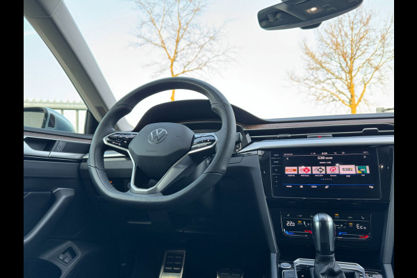 Volkswagen Arteon 1.4 TSI eHybrid Elegance SOH 92,8 %/ STANDK./ ERGOSTOELEN / CAMERA / TREKHAAK / 19INCH / ACC / STOELVERW. / NAVI