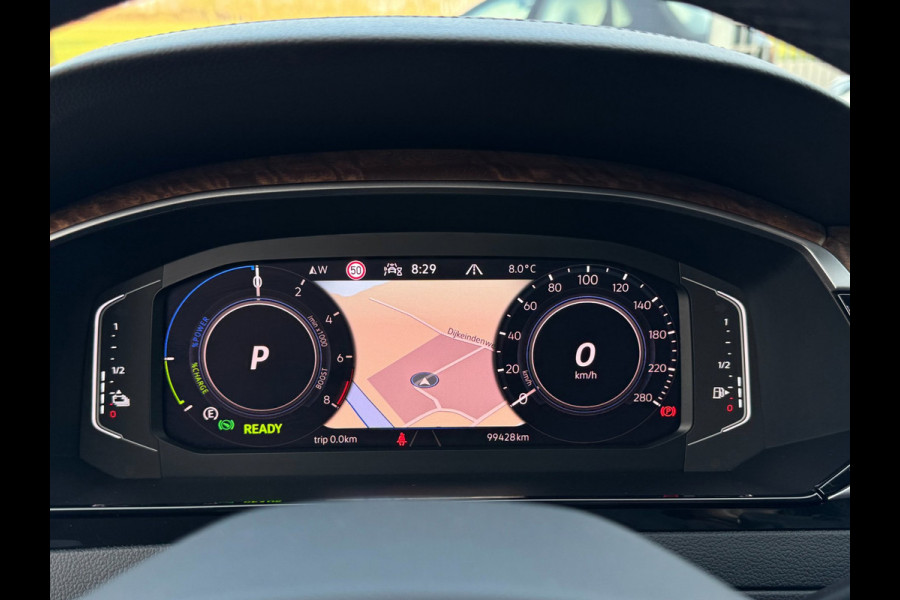 Volkswagen Arteon 1.4 TSI eHybrid Elegance SOH 92,8 %/ STANDK./ ERGOSTOELEN / CAMERA / TREKHAAK / 19INCH / ACC / STOELVERW. / NAVI
