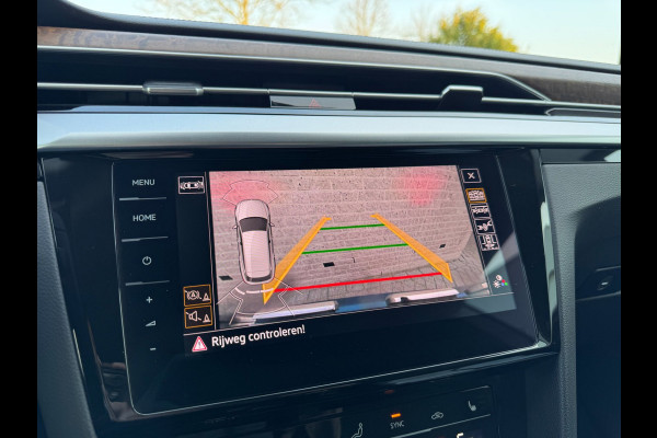 Volkswagen Arteon 1.4 TSI eHybrid Elegance SOH 92,8 %/ STANDK./ ERGOSTOELEN / CAMERA / TREKHAAK / 19INCH / ACC / STOELVERW. / NAVI