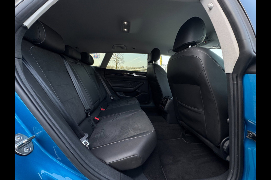 Volkswagen Arteon 1.4 TSI eHybrid Elegance SOH 92,8 %/ STANDK./ ERGOSTOELEN / CAMERA / TREKHAAK / 19INCH / ACC / STOELVERW. / NAVI