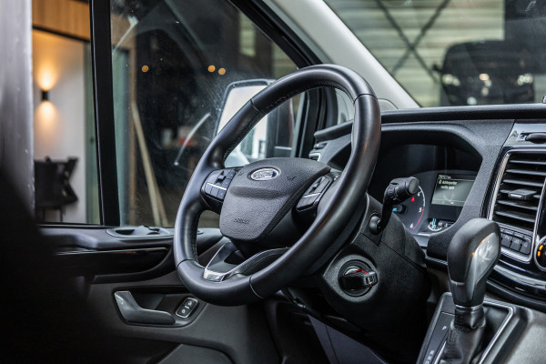 Ford Transit Custom 300 2.0 TDCI 170 PK L2H1 Limited DC | Dubbel cabine | Raptor Edition | CarPlay | Camera | Navigatie | Orig. NL Auto | NAP Logisch | Nieuwe APK