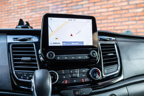 Ford Transit Custom 300 2.0 TDCI 170 PK L2H1 Limited DC | Dubbel cabine | Raptor Edition | CarPlay | Camera | Navigatie | Orig. NL Auto | NAP Logisch | Nieuwe APK