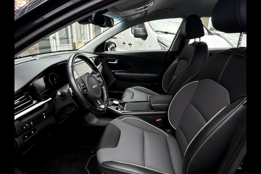 Kia e-Niro DynamicLine 64 kWh SOH 95.9% 3 Fase, Camera, App Connect
