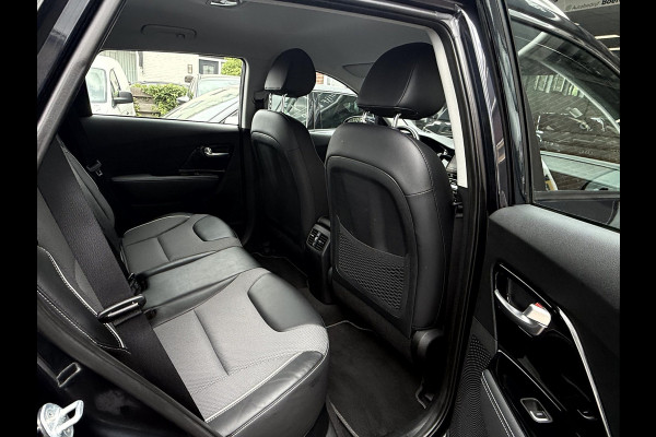 Kia e-Niro DynamicLine 64 kWh SOH 95.9% 3 Fase, Camera, App Connect