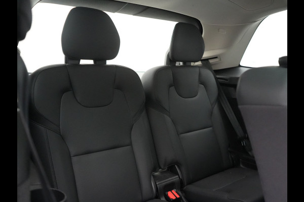 Volvo XC90 T8 Recharge AWD Plus Dark 7Persoons LONG RANGE PHEV 455pk Dealer O.H. | Trekhaak Af Fabriek | Panodak | Adaptive Cruise | 360 Camera | Harman / Kardon | Lederen Sportstoelen Memory & Verwarmd | Stuur Verwarmd | Google Assistent | Apple Carplay | Keyless | Plug In Hybrid |
