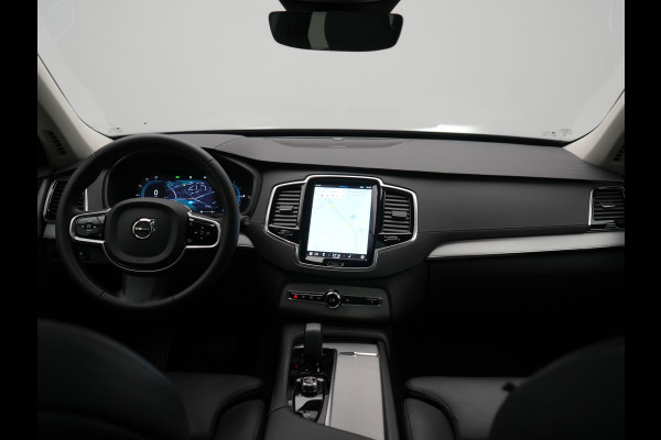 Volvo XC90 T8 Recharge AWD Plus Dark 7Persoons LONG RANGE PHEV 455pk Dealer O.H. | Trekhaak Af Fabriek | Panodak | Adaptive Cruise | 360 Camera | Harman / Kardon | Lederen Sportstoelen Memory & Verwarmd | Stuur Verwarmd | Google Assistent | Apple Carplay | Keyless | Plug In Hybrid |
