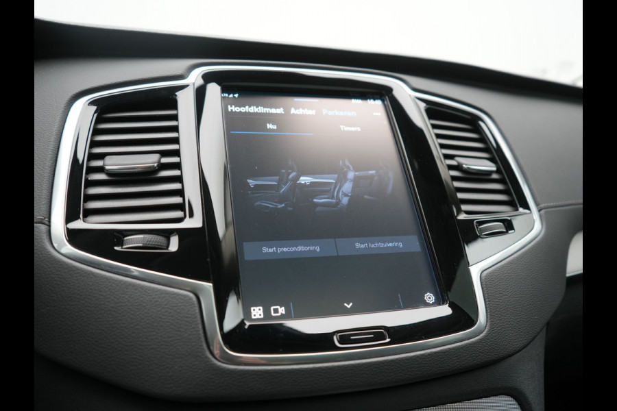 Volvo XC90 T8 Recharge AWD Plus Dark 7Persoons LONG RANGE PHEV 455pk Dealer O.H. | Trekhaak Af Fabriek | Panodak | Adaptive Cruise | 360 Camera | Harman / Kardon | Lederen Sportstoelen Memory & Verwarmd | Stuur Verwarmd | Google Assistent | Apple Carplay | Keyless | Plug In Hybrid |