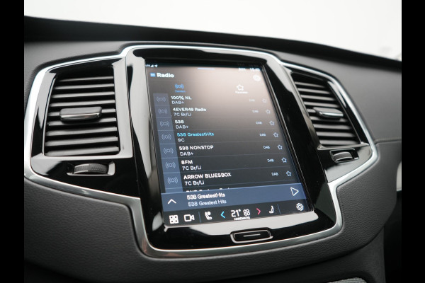 Volvo XC90 T8 Recharge AWD Plus Dark 7Persoons LONG RANGE PHEV 455pk Dealer O.H. | Trekhaak Af Fabriek | Panodak | Adaptive Cruise | 360 Camera | Harman / Kardon | Lederen Sportstoelen Memory & Verwarmd | Stuur Verwarmd | Google Assistent | Apple Carplay | Keyless | Plug In Hybrid |