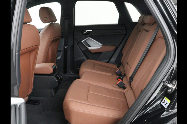 Audi Q3 45 TFSIe Advanced edition | SOH 95,2% | Leder | Stoelverwarming | Carplay | Keyless | Navigatie | Virtual Cockpit | Parkeerhulp | Climate control | Bluetooth | Cruise control | Getint glas | PHEV | Plug In