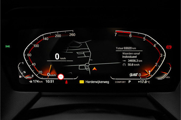 BMW 1-serie 118i M-Sport Pano CarPlay Camera HiFi 18"