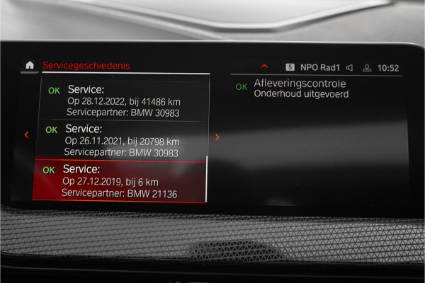 BMW 1-serie 118i M-Sport Pano CarPlay Camera HiFi 18"