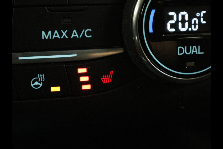 Ford Focus 1.5 EcoBoost ST Line | Stoelverwarming | Adaptive cruise | Camera | Carplay | Stuurverwarming | Navigatie | Full LED | Parkeerhulp | Climate control | Bluetooth