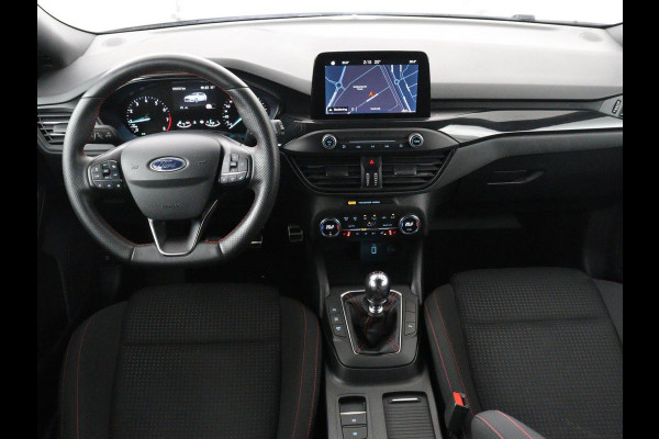 Ford Focus 1.5 EcoBoost ST Line | Stoelverwarming | Adaptive cruise | Camera | Carplay | Stuurverwarming | Navigatie | Full LED | Parkeerhulp | Climate control | Bluetooth