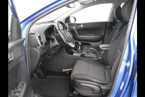 Kia Sportage 1.6 GDI DynamicLine | Trekhaak | Carplay | Camera | Navigatie | Climate control | Parkeerhulp | Cruise control | Bluetooth | Getint glas | Origineel NL