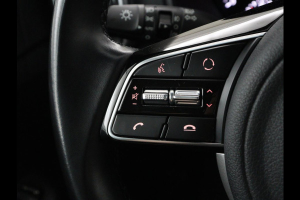 Kia Sportage 1.6 GDI DynamicLine | Trekhaak | Carplay | Camera | Navigatie | Climate control | Parkeerhulp | Cruise control | Bluetooth | Getint glas | Origineel NL