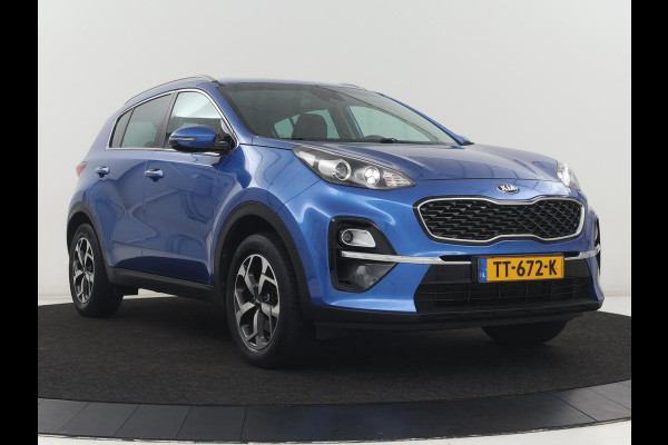 Kia Sportage 1.6 GDI DynamicLine | Trekhaak | Carplay | Camera | Navigatie | Climate control | Parkeerhulp | Cruise control | Bluetooth | Getint glas | Origineel NL