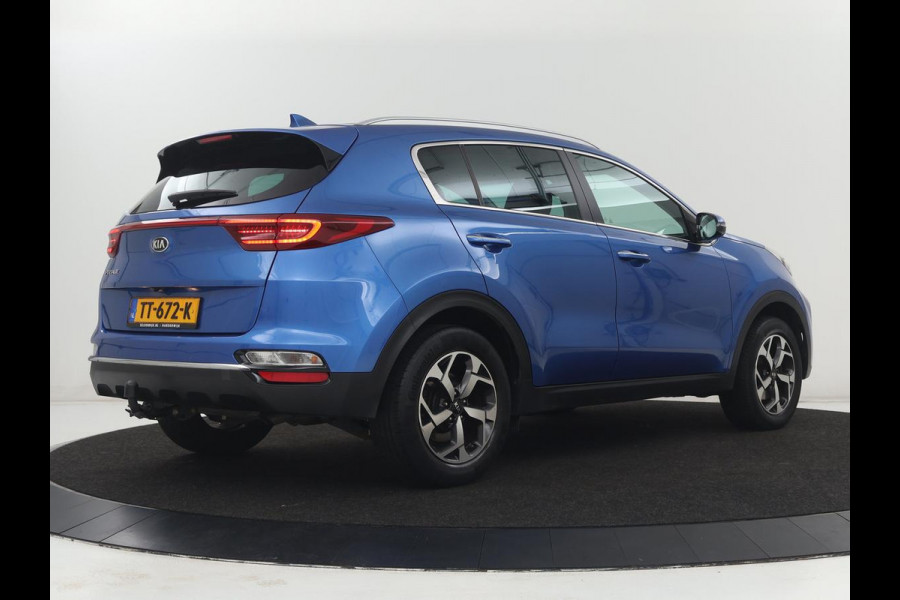 Kia Sportage 1.6 GDI DynamicLine | Trekhaak | Carplay | Camera | Navigatie | Climate control | Parkeerhulp | Cruise control | Bluetooth | Getint glas | Origineel NL